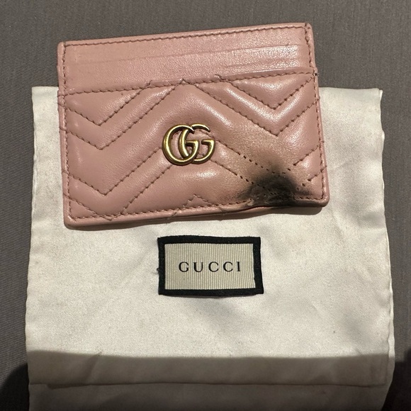 Gucci - Picture 2 of 4